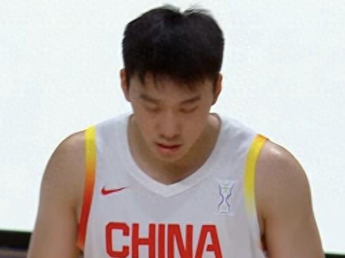 廖三宁21分中国男篮险胜荷兰，杨瀚森7分依旧不够强硬