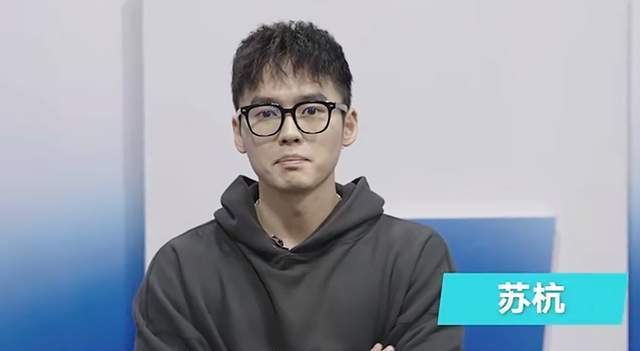 港超刚官宣大卫席尔瓦加盟,本人就否认,仅踢1场比赛,商业表演