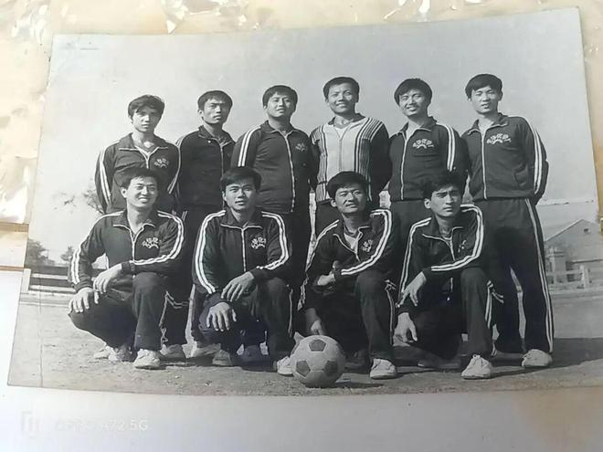 乒乓球嘉年华四强集结崇明,奥运冠军导师送来“攻心课”