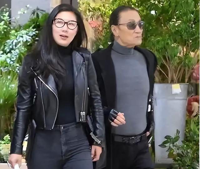 唯一留队参加夺冠活动的外援!单凭敬业精神,上海下季也该留下他