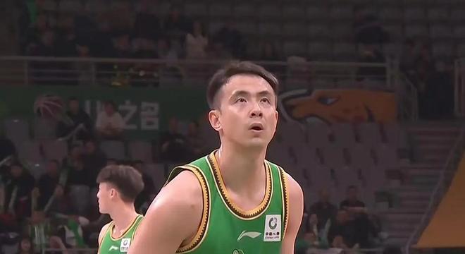 4年1.785亿美金!5年2.41亿美金!里夫斯步步为营,湖人没有退路