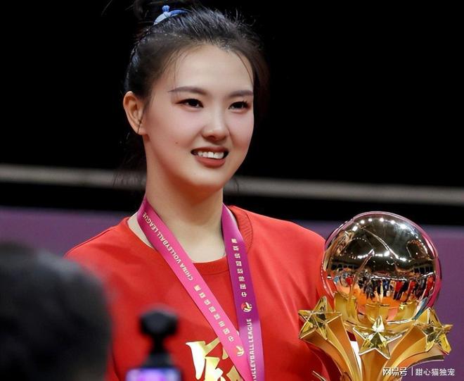 多名国脚缺席,卡里克开启曼联执教首段季前备战,心碎旧将回归