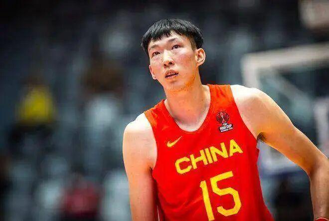 斯卢茨基:去年战国安我们打得非常艰难,明天还会是一场苦战