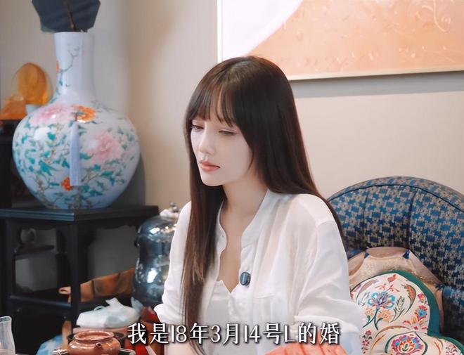 锐评赫瓦林斯卡:从批判月亮球到理解月亮球,再到欣赏月亮球