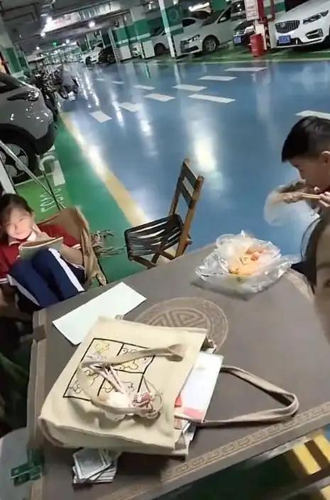 扎心了!仅广东和四川未定主帅和外援,11冠王竟与摆烂队处境一致