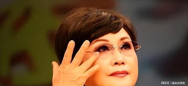 19岁亚马尔快哭了！短短24小时：输给皇马 无缘金球 一脸失望