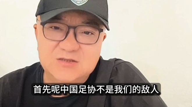 詹姆斯18分加盟首败!76人无缘21分逆转活塞 坎宁安26+8+8