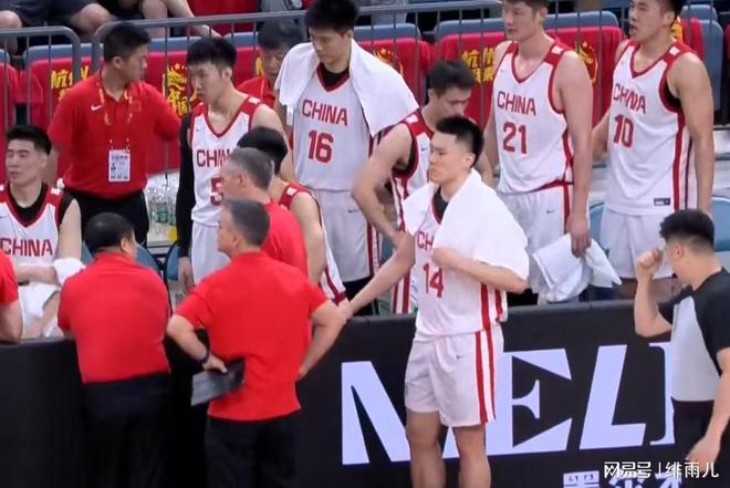 曝杨瀚森王俊杰徐昕等4人离队！中国男篮7月13日再次开启集训