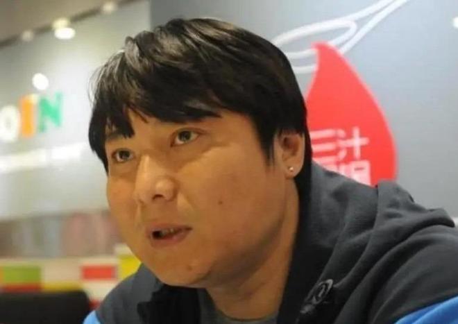 纽卡队长单独行程引猜想:周末面谈新帅,阿森纳在追